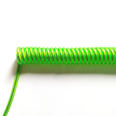 Ясный зеленый курчавый пластиковый талреп катушки с крюком шарнирного соединения каждый конец